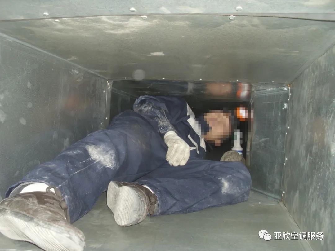   亞欣合作|只花幾百塊，你也可以用上風(fēng)管清洗機(jī)器人(圖2)